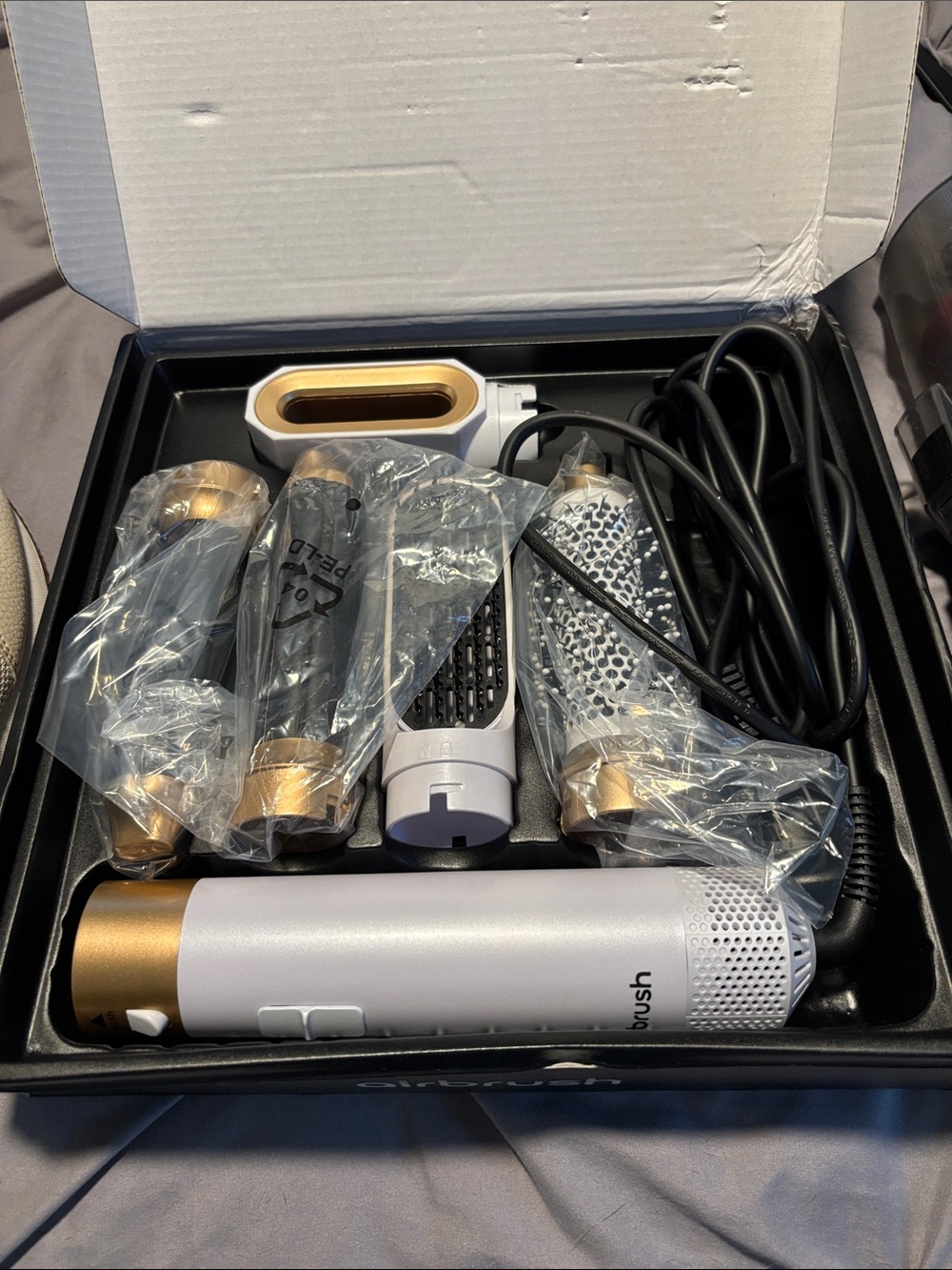 Gold and White 4-in-1 Hot Air Styling Brush